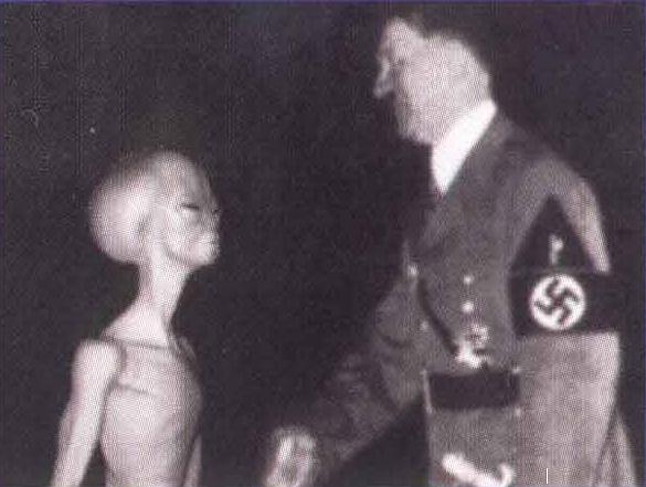  Hitler cũng từng bị cho là dính lứu tới người ngoài hành tinh 